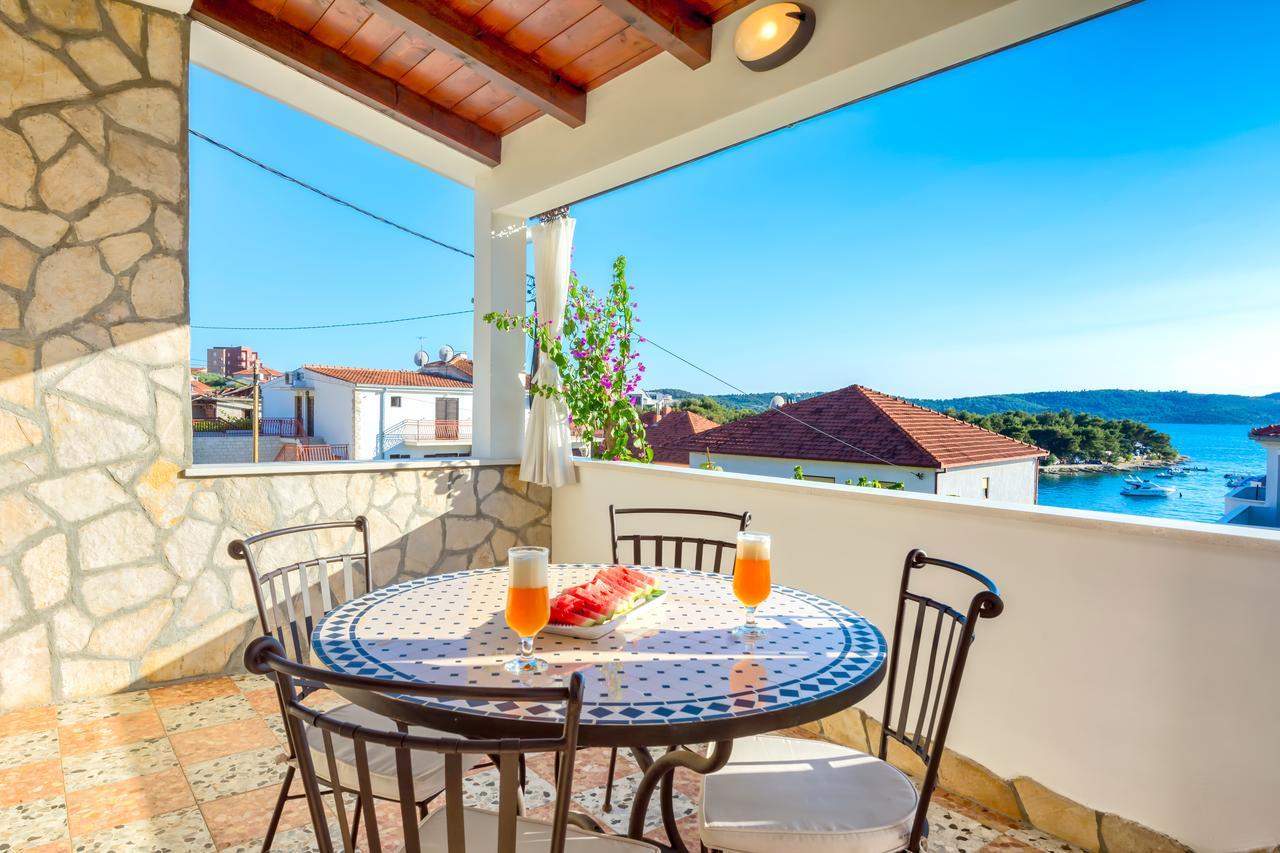 Villa Verandah 特罗吉尔 外观 照片