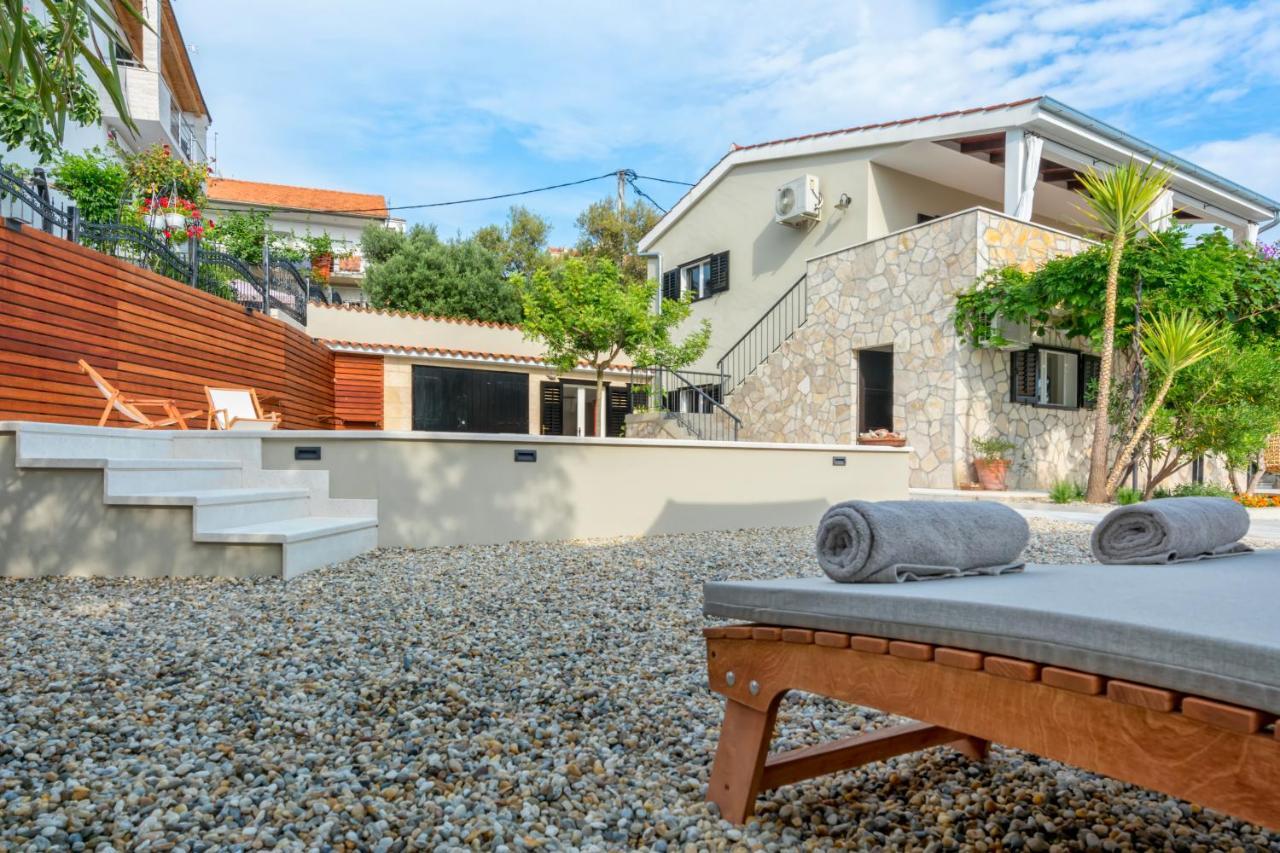 Villa Verandah 特罗吉尔 外观 照片